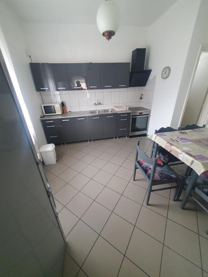 Wolf Vendeghaz Villa Balatonkeresztur Bagian luar foto