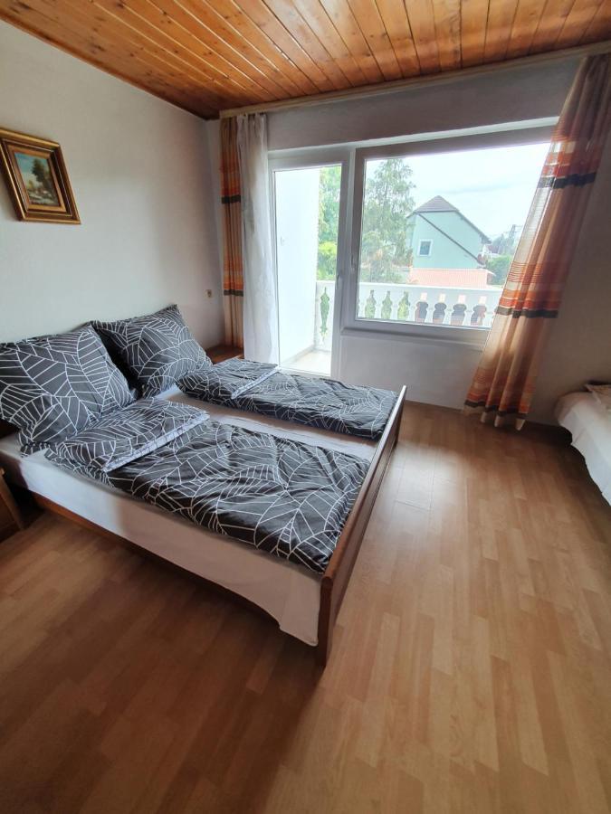 Wolf Vendeghaz Villa Balatonkeresztur Bagian luar foto